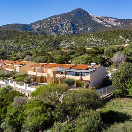 Apartamento Mama House Con Vista Mare Cala Gonone Exterior foto