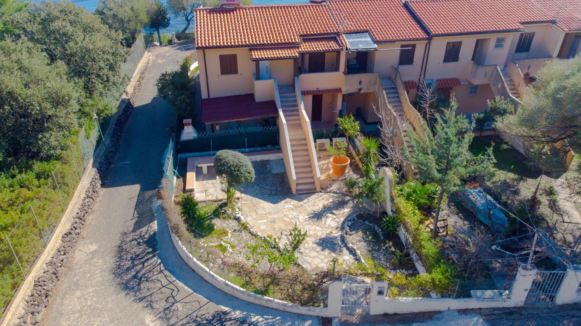 Apartamento Mama House Con Vista Mare Cala Gonone Exterior foto